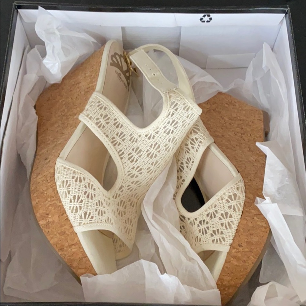 Cream Lace Wedges